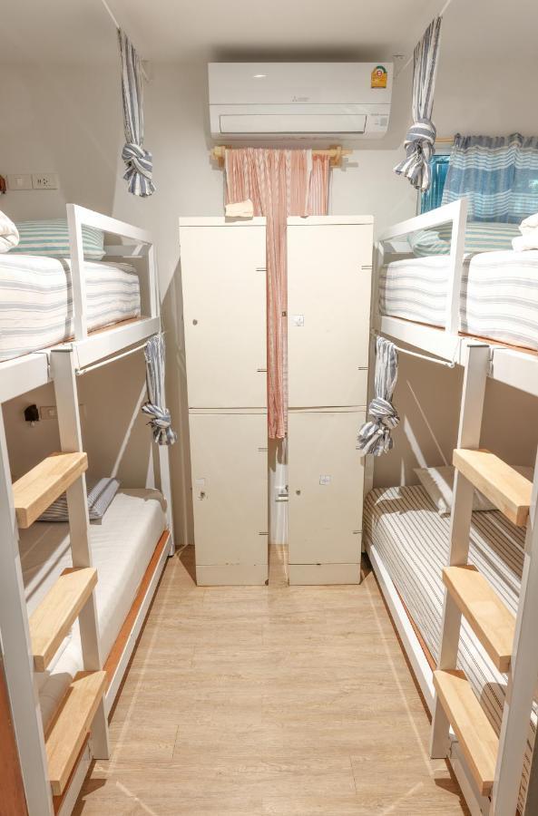 Bed 4-Bed Dormitory Room